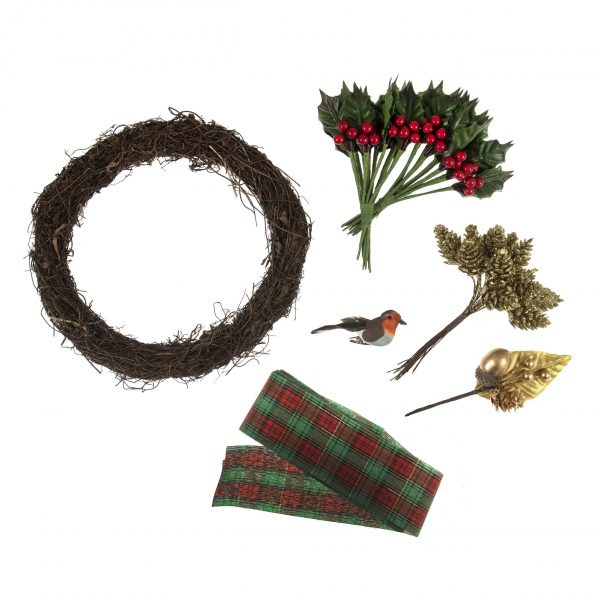 Wreath Kit: Traditional Tartan: 20cm - Image 2