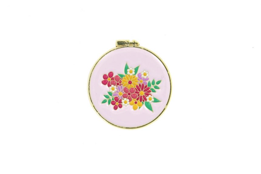 Bohin Needle Minder – Flowers