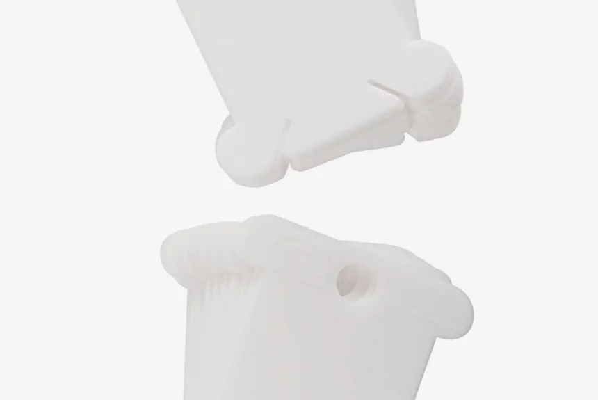 DMC Plastic Bobbins (28)