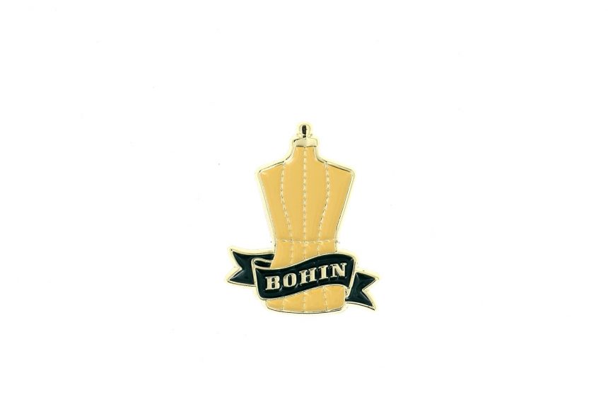 Bohin Needle Minder – Sewing Mannequin