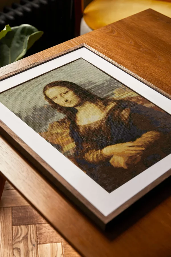 DMC Mona Lisa by Leonardo da Vinci, Le Louvre, Advanced Cross Stitch Kit - Image 5