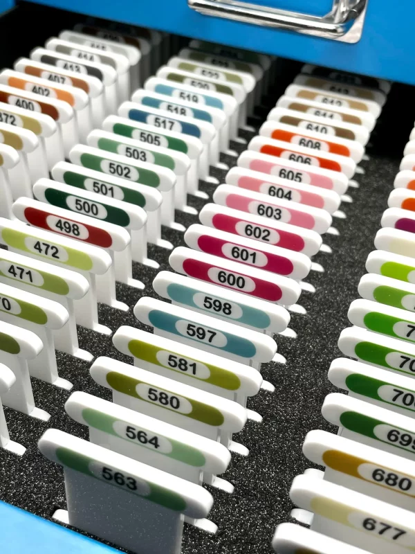 Pip&Chip DMC White Bobbins - Full Set (528 bobbins)