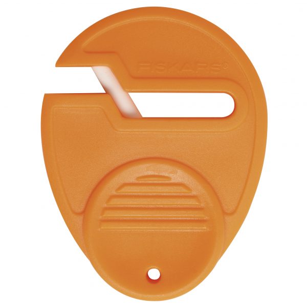 Fiskars Scissor Sharpener: SewSharp - Image 3